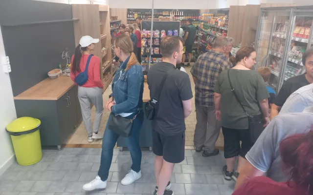 Foto: V Horních Dubenkách mohou ode dneška jít nakupovat klidně i o půlnoci