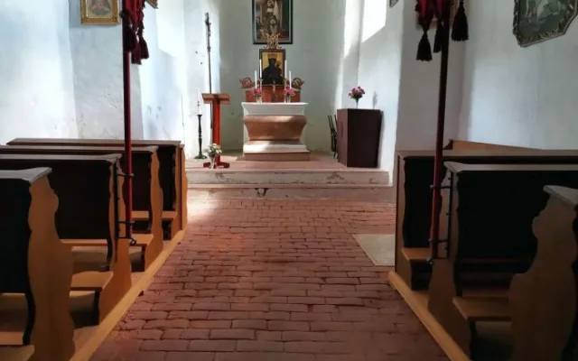 Románský kostel v Dolním Čepí má spravenou střechu, na řadě je výzkum nálezů