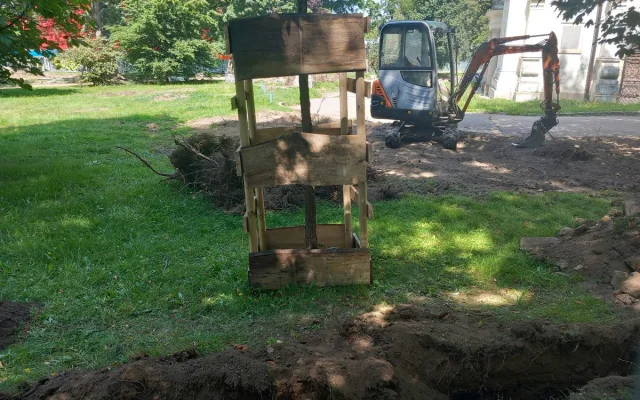 FOTO: Smetanovy sady v Jihlavě jsou uzavřeny, prochází radikální proměnou