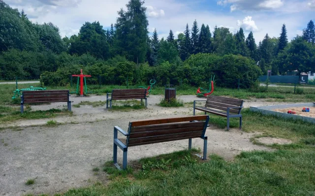 Plachty, záchranné kruhy a mola. Jihlavské hřiště bude ve stylu Rozmarného léta