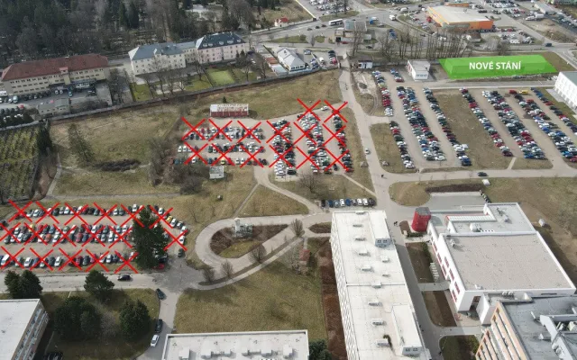 Dnes zahájeno. V jihlavské nemocnice začala stavba pavilonu a parkovacího domu
