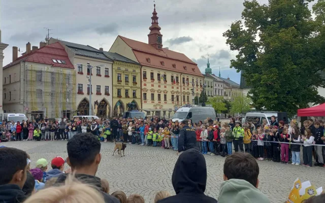 FOTO: Policie se v Jihlavě ukázala malým i velkým. Velký zájem vzbudilo Ferrari