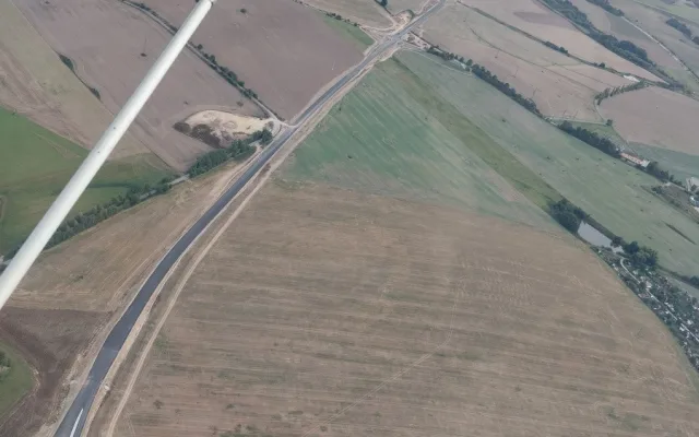 FOTO: Obchvaty zrychlují dopravu a mění krajinu u Brtnice, Rytířska i u Jihlavy