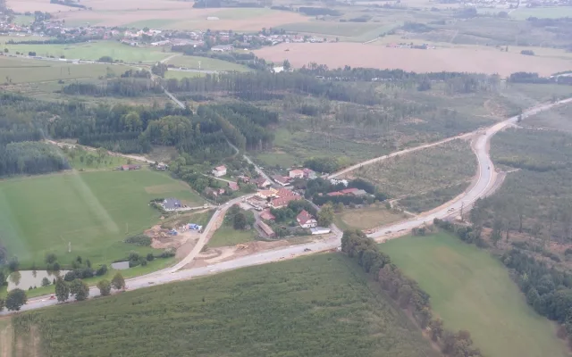 FOTO: Obchvaty zrychlují dopravu a mění krajinu u Brtnice, Rytířska i u Jihlavy
