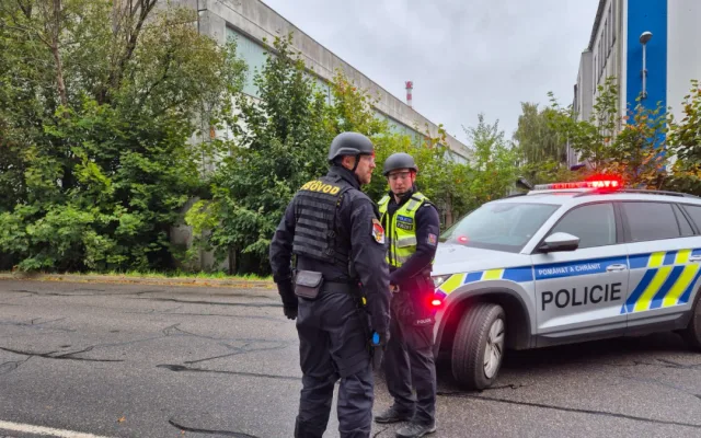 Cvičení IZS: Do školy v Chotěboři vběhnul útočník. Nikomu nic nehrozí, ujistila policie