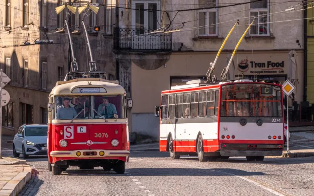 FOTO: Retrolinky v Jihlavě nabídly cestu nejen do minulosti, ale i do budoucnosti