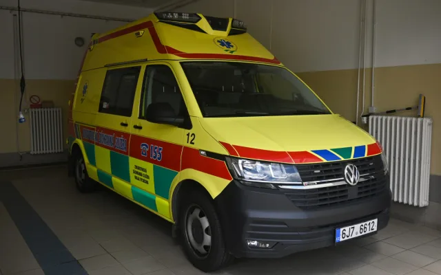 VIDEO: Krajští záchranáři mají nové vozy, v Jihlavě doplňují vrtulník a sanitky. Foto: Daniela Drozdová