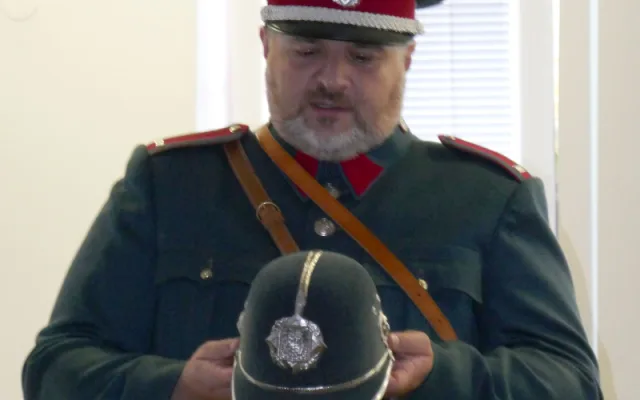 FOTO: V Lukách se vyprávělo o konci první republiky, lidé viděli i dobové uniformy