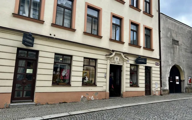 Co bude s ikonickou jihlavskou cukrárnou? Lidé na sítích mluví o jejím konci