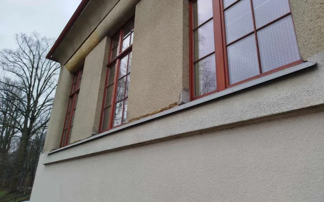Nekonečný příběh ZŠ Havlíčkova. Jihlavská radnice opět hledá, kdo školu opraví