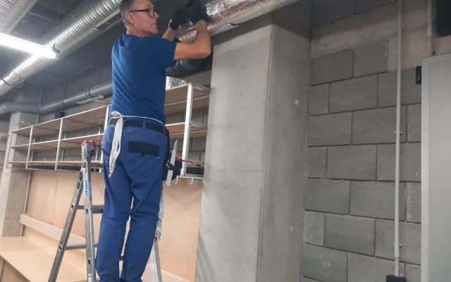 FOTO: V Horácké aréně finišuje úklid. Pivnice bude otevírat dnes odpoledne