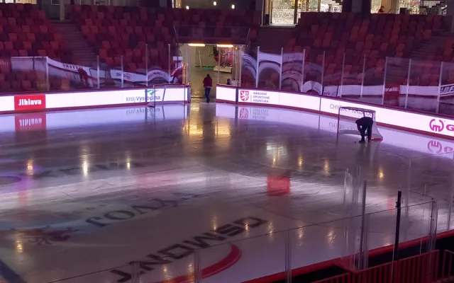 VIDEO: Den D pro Horáckou arénu. Dnes od půl páté se na ledě utká Dukla se Zlínem