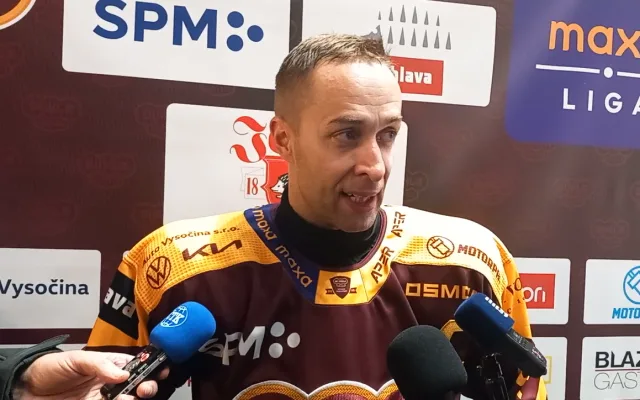 VIDEO: Čekal jsem na to patnáct let, řekl po zápase v nové hale kapitán Čachotský