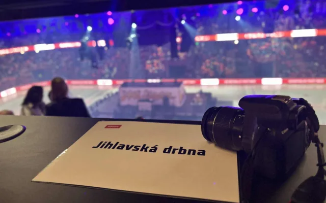 FOTO: Horácká aréna se slavnostně otevírá, tisíce lidí déšť neodradil