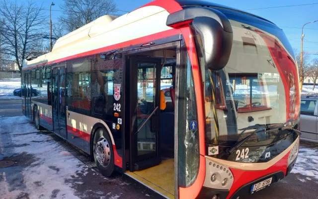 FOTO: Dopravní podnik pokračuje v modernizaci, chystá se možnost platby kartou