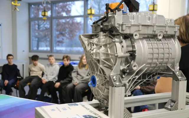 Bosch podporuje technické vzdělávání mládeže a dětí