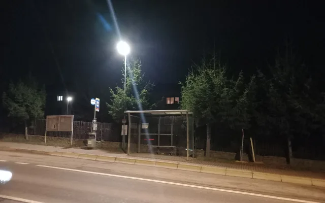 FOTO: V Heleníně je nové osvětlení, úsekové měření bude od léta a to v obou směrech