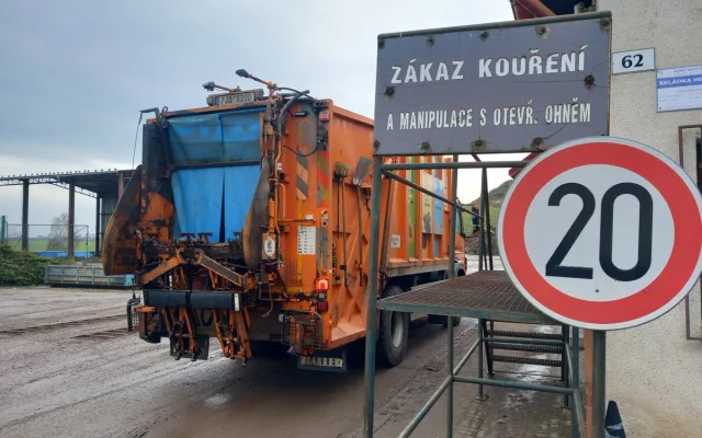 VIDEO: Na skládku v Henčově míří ročně 35 tisíc tun odpadků, plocha se rychle zaplňuje