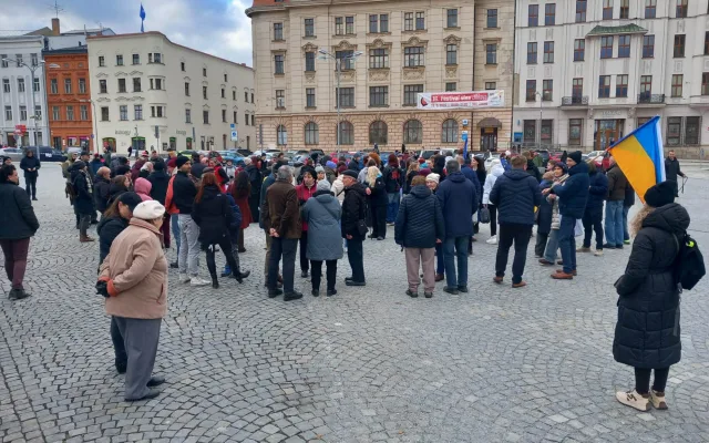 ON-LINE: „Stojíme za Ukrajinou“. Jihlava si dnes připomíná začátek války