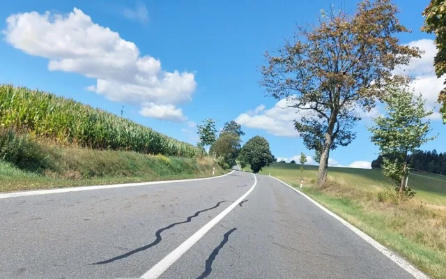 Silničáři letos na Žďársku opraví část tahu z Nového Města na Moravě do Olešné