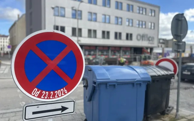 Stavba veřejných toalet v Jihlavě začala. Součástí bude i přebalovací místnost