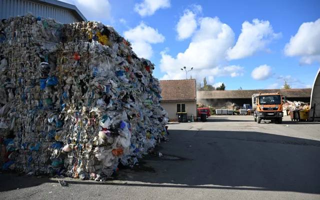 FOTO: V Brodě platí podle velikosti popelnice. Odpadu je méně, město ušetřilo miliony
