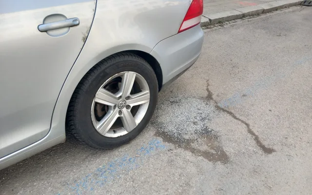 Parkování v Jihlavě XXX: Za Snahou je pořád místa dost, je potřeba sledovat značky