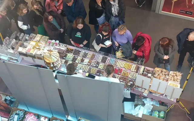 FOTO: Cityparkem voní čokoláda. Návštěvníci se nemohou rozhodnout, co ochutnat