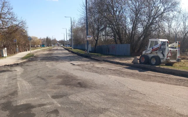 FOTO: Rantířovská ulice je opět rozkopaná. Velký problém to je i pro jihlavskou prádelnu