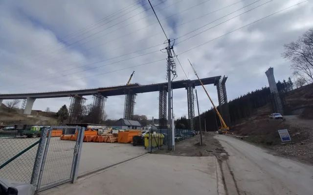 FOTO: Brtnice odříznutá od světa. Zavřené jsou trasy na Třebíč, Luka i Panskou Lhotu