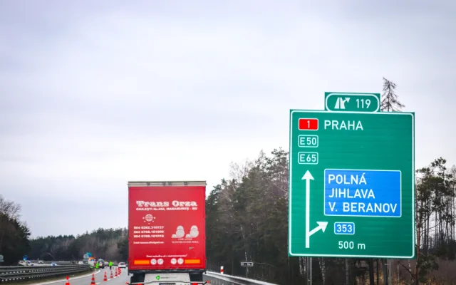 D1 na Vysočině slaví 50 let. Půlstoletí připomínají úseky u Měřína a Meziříčí