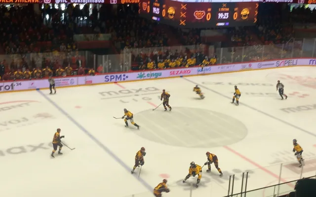ON-LINE: Dukla chce dnes odvrátit konec sezóny, nad Litvínovem vede