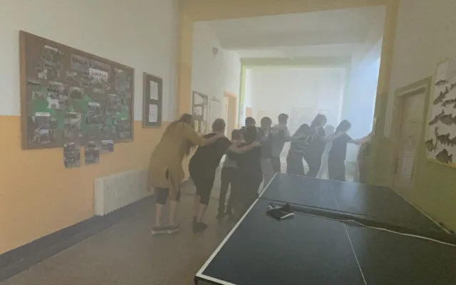 Dým, výstřely, zranění. Škola v Dolní Cerekvi dnes zažila krizové cvičení