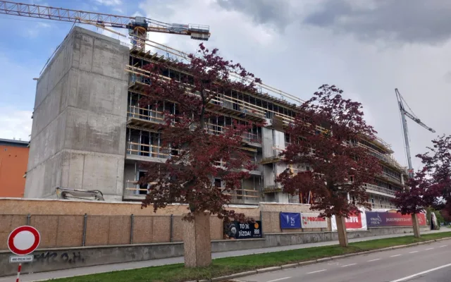 Vysokoškolské koleje jsou potřeba, měly ale stát jinde, myslí si čtenáři Jihlavské Drbny