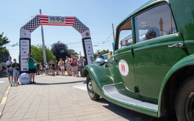 Citypark Jihlava zve na veterány i Burger Street Festival