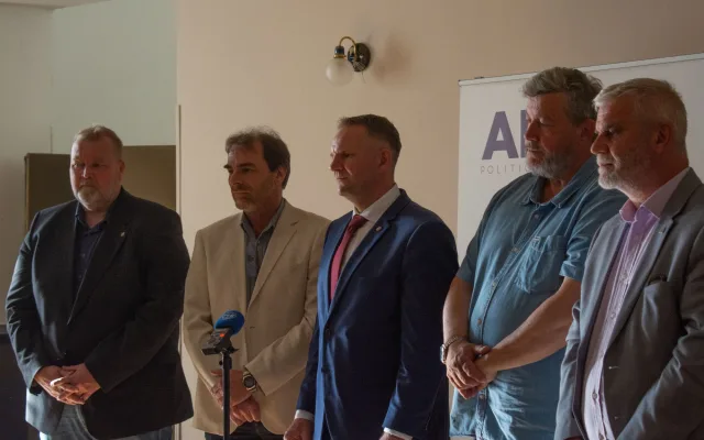 Kdo je paní Koubová, zeptal se v reakci na kritiku hnutí ANO jeho náměstek Popelka