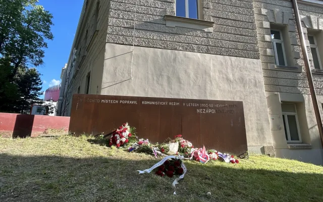 VIDEO: Bula a Drbola jsou výzvou pro dnešní dobu, řekl na mši v Jihlavě pražský arcibiskup