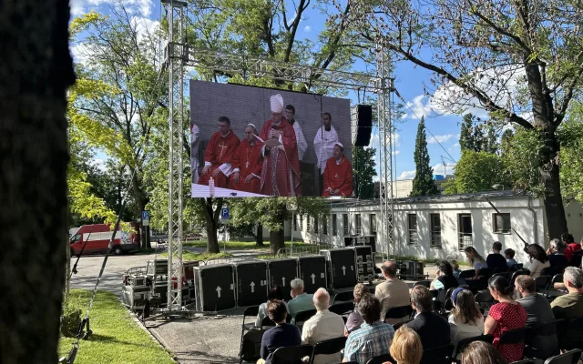 VIDEO: Bula a Drbola jsou výzvou pro dnešní dobu, řekl na mši v Jihlavě pražský arcibiskup