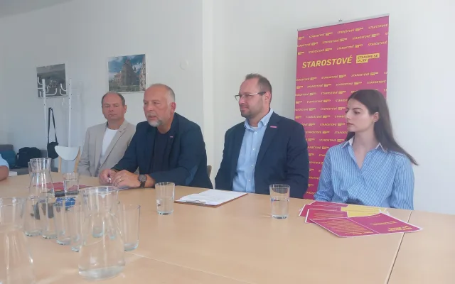 FOTO: Starostové chtějí koupit Silo i zjednodušit parkování. Pivo v kampani nebude