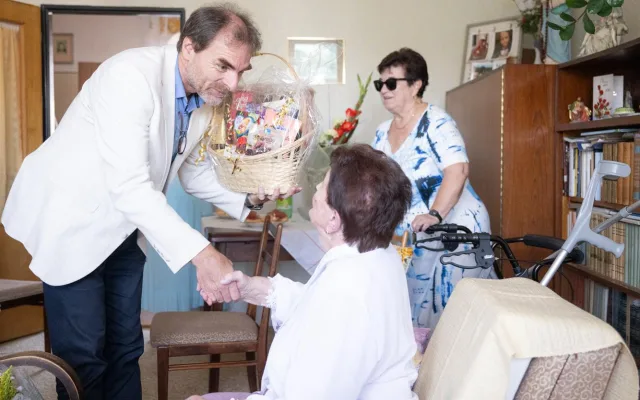 Marie Křížová z Jihlavy oslavila sto let. Radost jí dělají už i dvě prapravnoučata