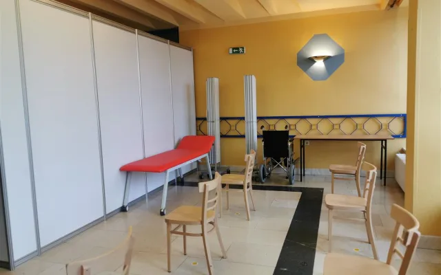 První očkovací centrum na Vysočině, Pelhřimov, KD Máj