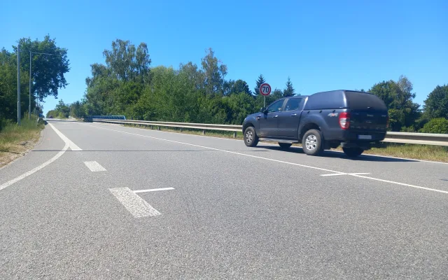 FOTO: Úsekové měření na dalším místě Jihlavy? V Heleníně jsou instalované kamery