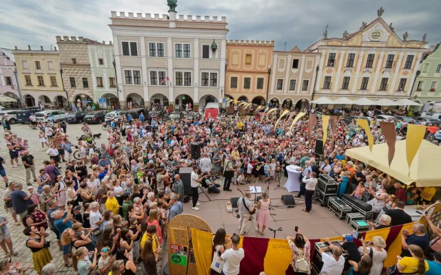 FOTO: Prezident Petr Pavel s manželkou navštívil festival Prázdniny v Telči