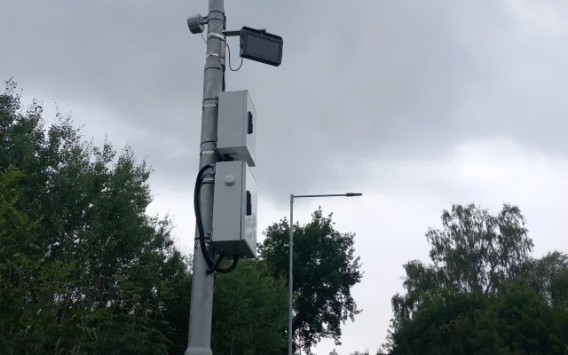 FOTO: Úsekové měření na dalším místě Jihlavy? V Heleníně jsou instalované kamery
