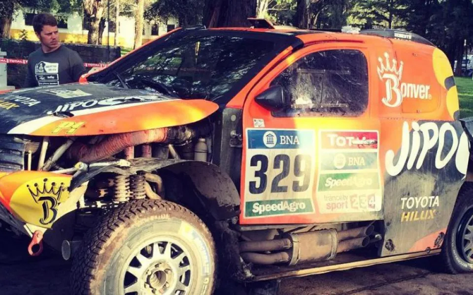 Prokopova rozbitá Toyota před dnešním startem na Rallye Dakar