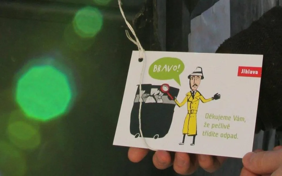 Vtipnou formou chce jihlavská radnice zkontrolovat a zároveň obyvatele podpořit v třídění odpadu.
