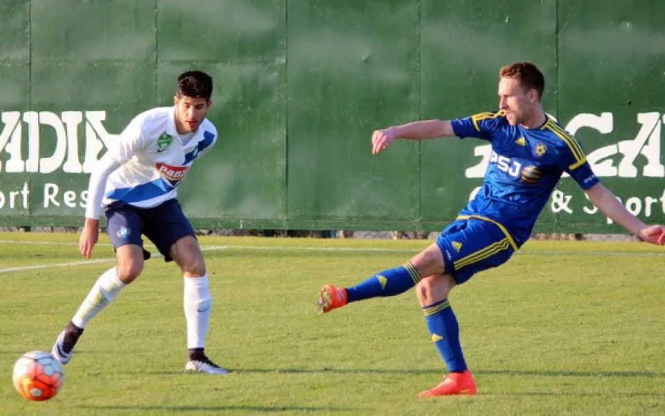 KAM ZA SPORTEM: Fotbalisty Vysočiny čeká generálka před ligou, doma hraje i Dukla proti Kadani