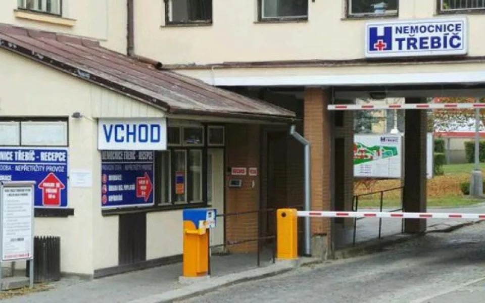 Změny v dopravní situaci v areálu třebíčské nemocnice