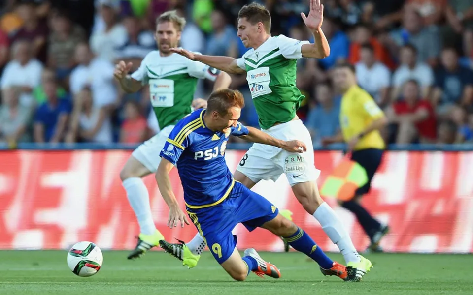 Červenými kartami oslabená Jihlava prohrála jarní premiéru v Jablonci výsledkem 2:0