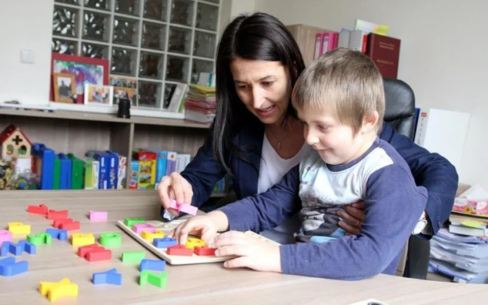 Dětem s postižením a speciálním pedagogům v Jihlavě budou pomáhat dvě nové pracovny